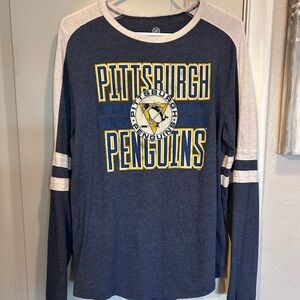 NHL Pittsburgh Penguins Raglan Vintage look Tee Shirt
